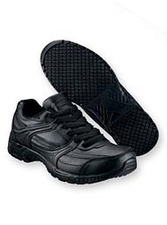 Men's Genuine Grip Athletic Shoes